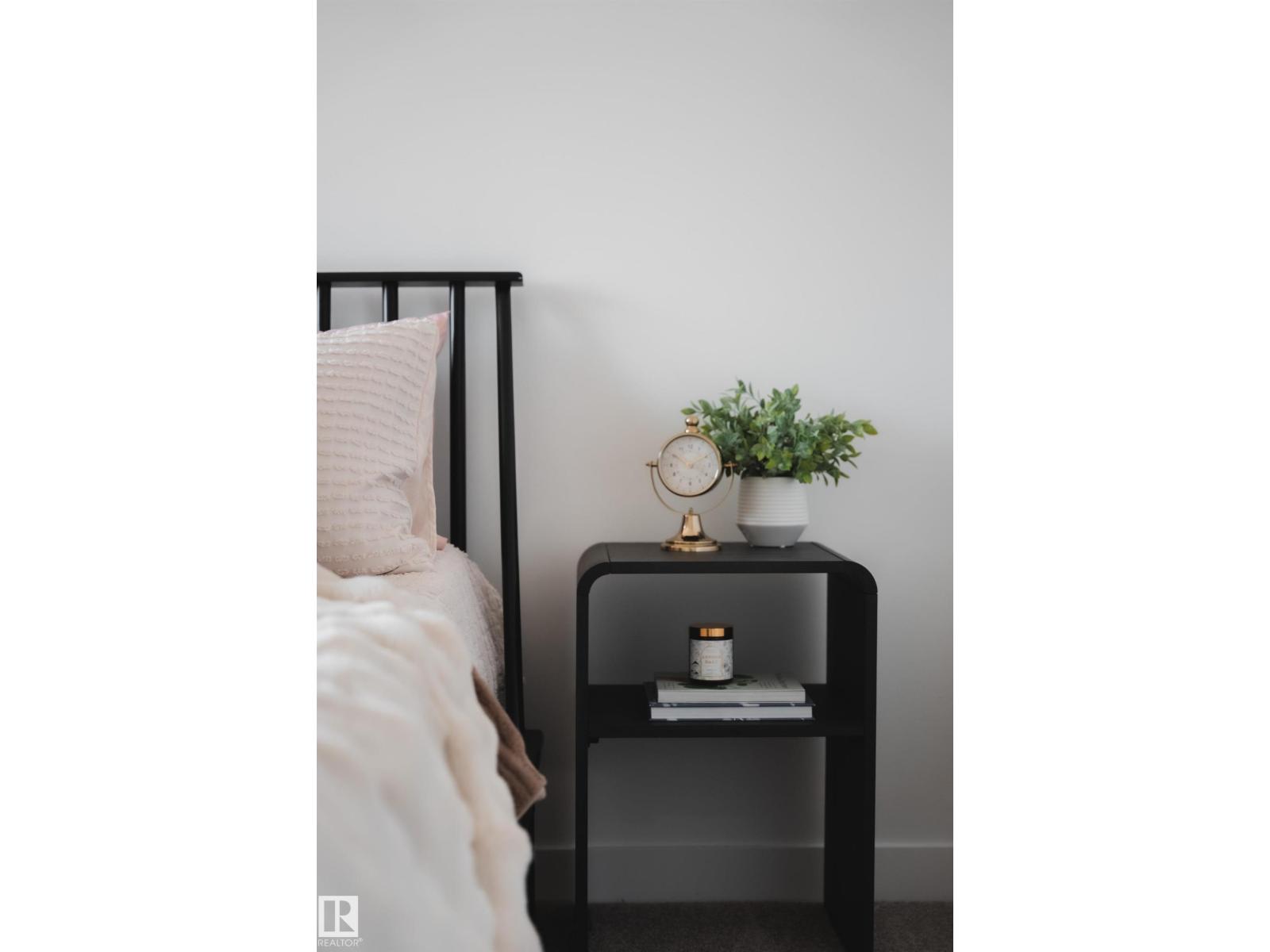 9949 171 Av Nw, Edmonton, Alberta  T5X 4X2 - Photo 37 - E4464042