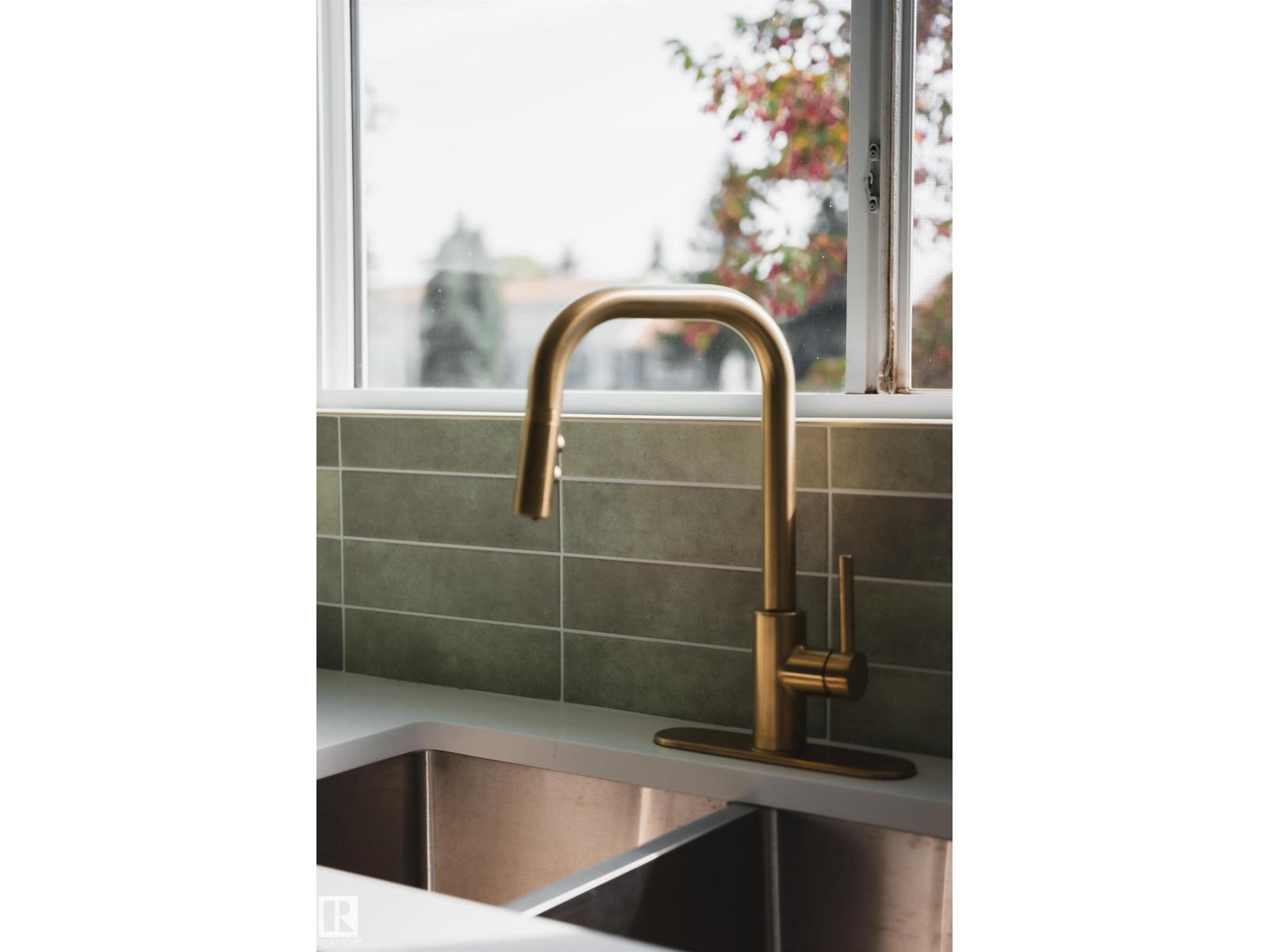 9949 171 Av Nw, Edmonton, Alberta  T5X 4X2 - Photo 53 - E4464042