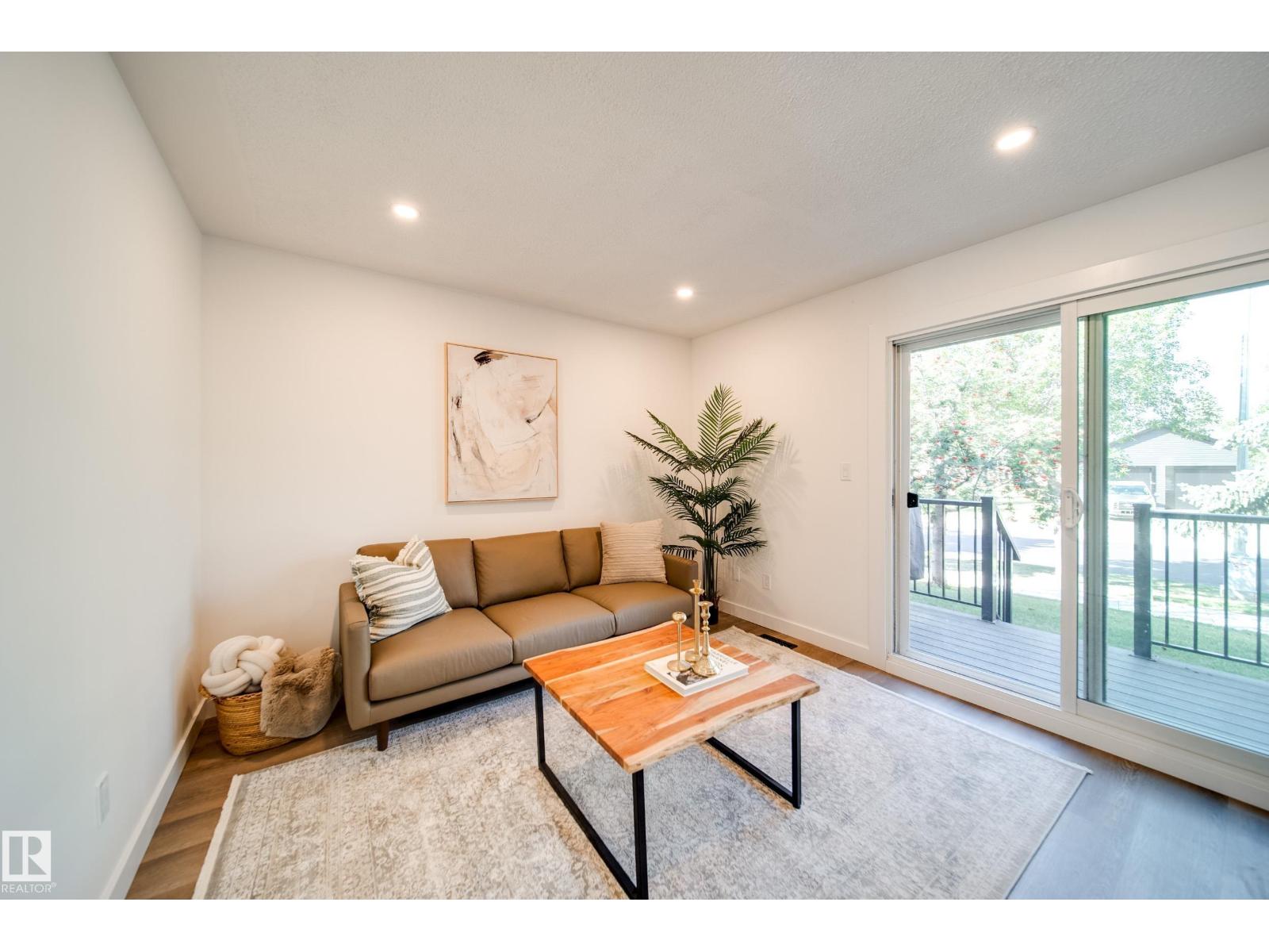 9949 171 Av Nw, Edmonton, Alberta  T5X 4X2 - Photo 6 - E4464042