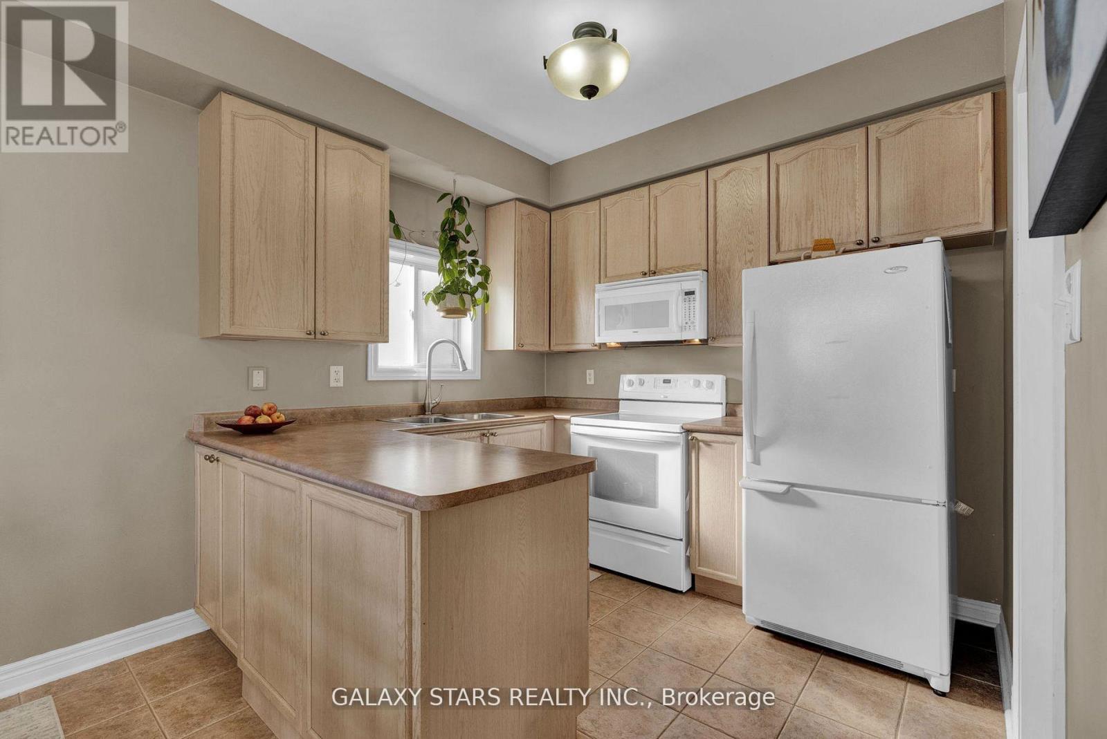 74 Northgrove Crescent, Whitby, Ontario  L1M 2M9 - Photo 15 - E12491986