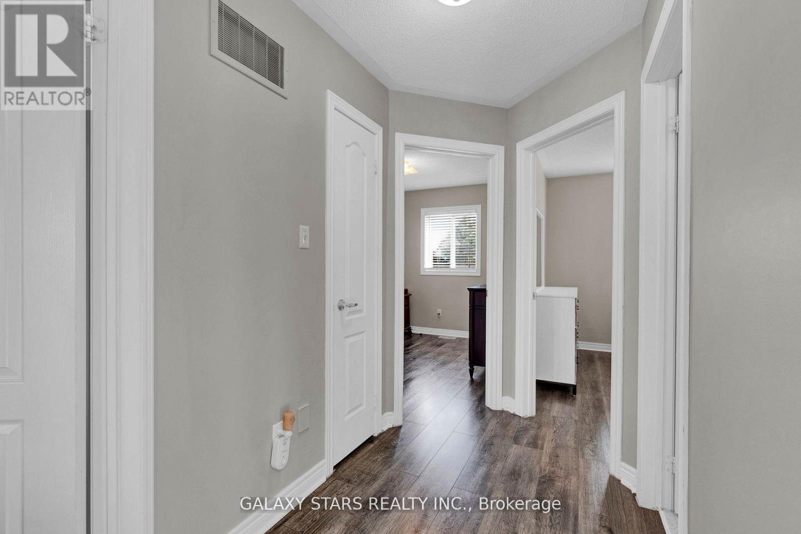 74 Northgrove Crescent, Whitby, Ontario  L1M 2M9 - Photo 22 - E12491986