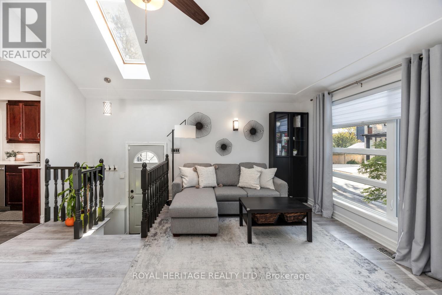 717 Fairview Avenue, Pickering, Ontario  L1W 1M6 - Photo 24 - E12491988