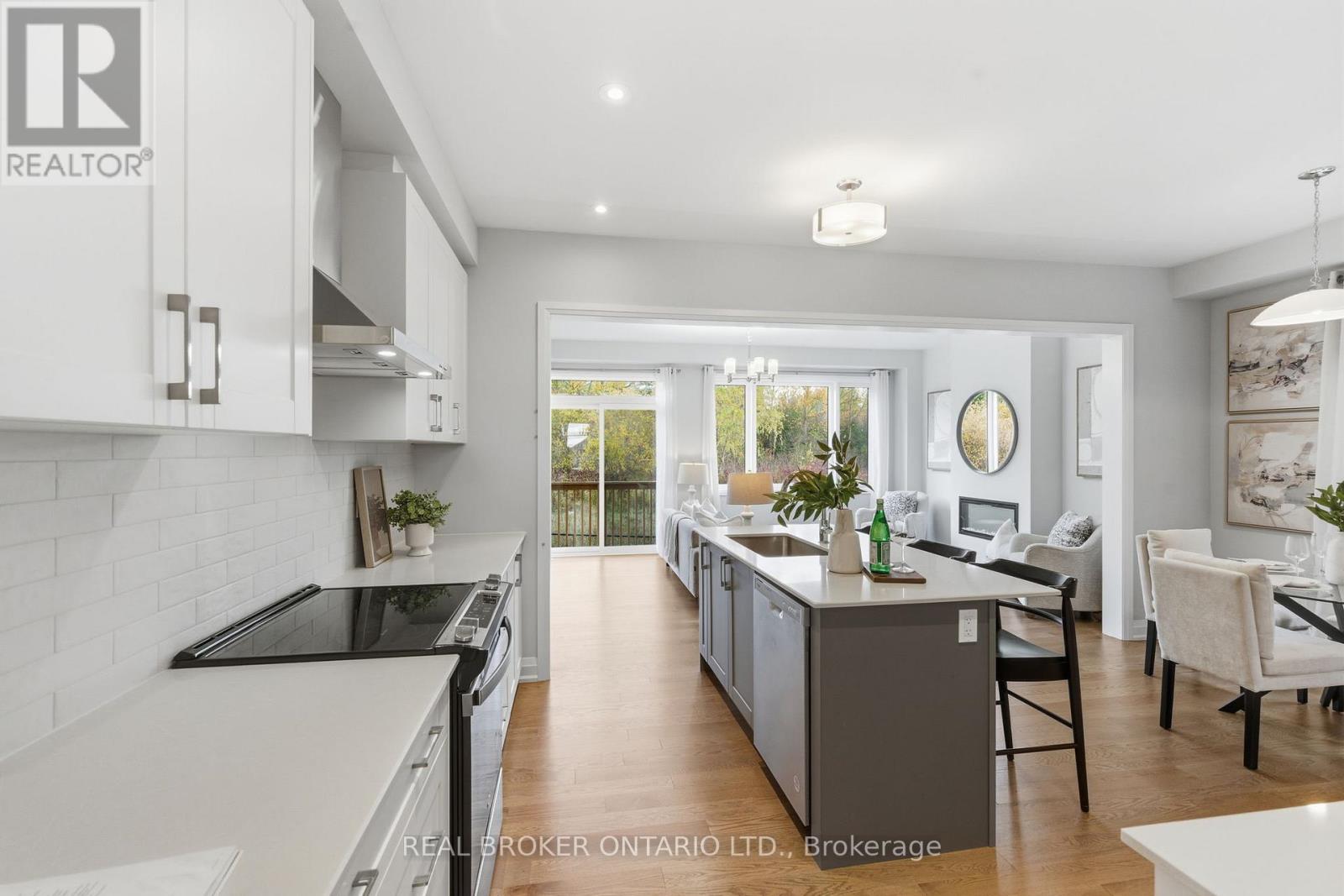 2825 Albatross Way, Pickering, Ontario  L1X 0P6 - Photo 12 - E12491998