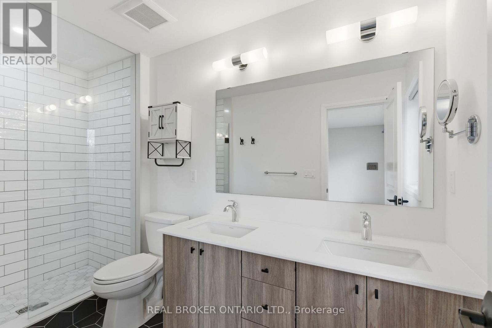 2825 Albatross Way, Pickering, Ontario  L1X 0P6 - Photo 28 - E12491998