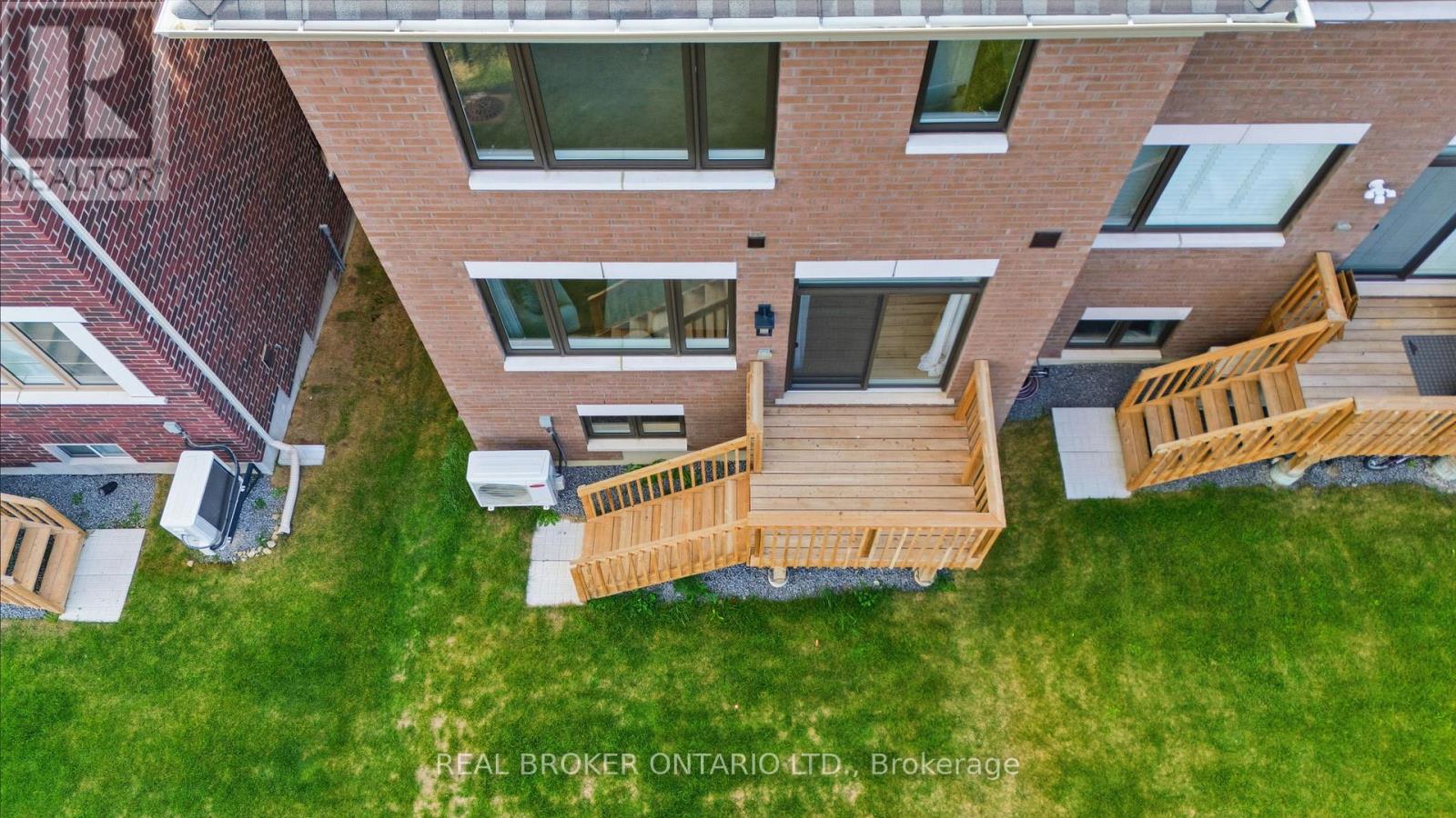 2825 Albatross Way, Pickering, Ontario  L1X 0P6 - Photo 39 - E12491998