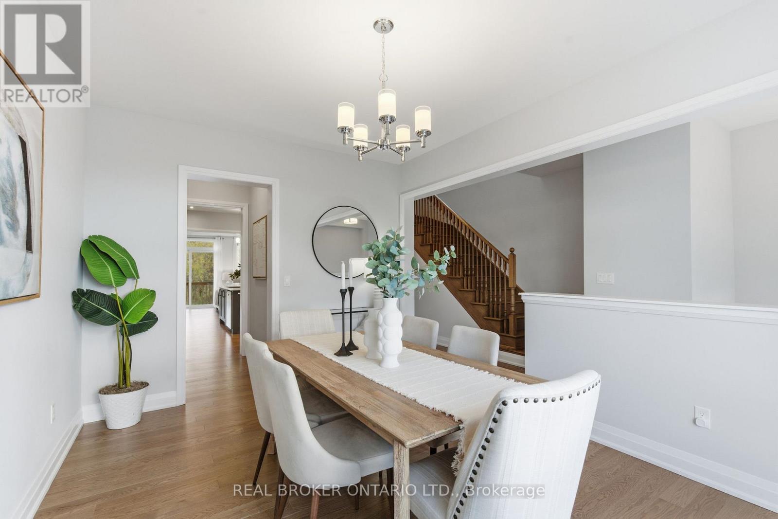 2825 Albatross Way, Pickering, Ontario  L1X 0P6 - Photo 9 - E12491998