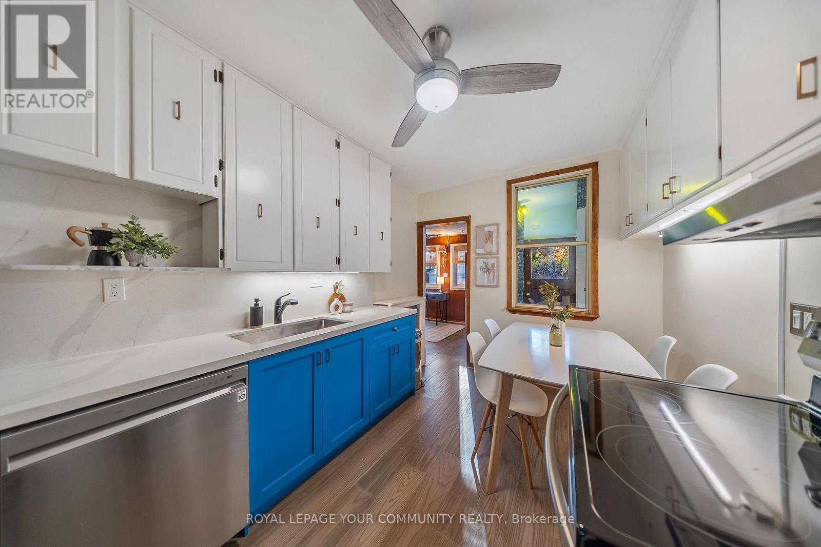 24 Patricia Drive, Toronto, Ontario  M4C 5K3 - Photo 14 - E12492006