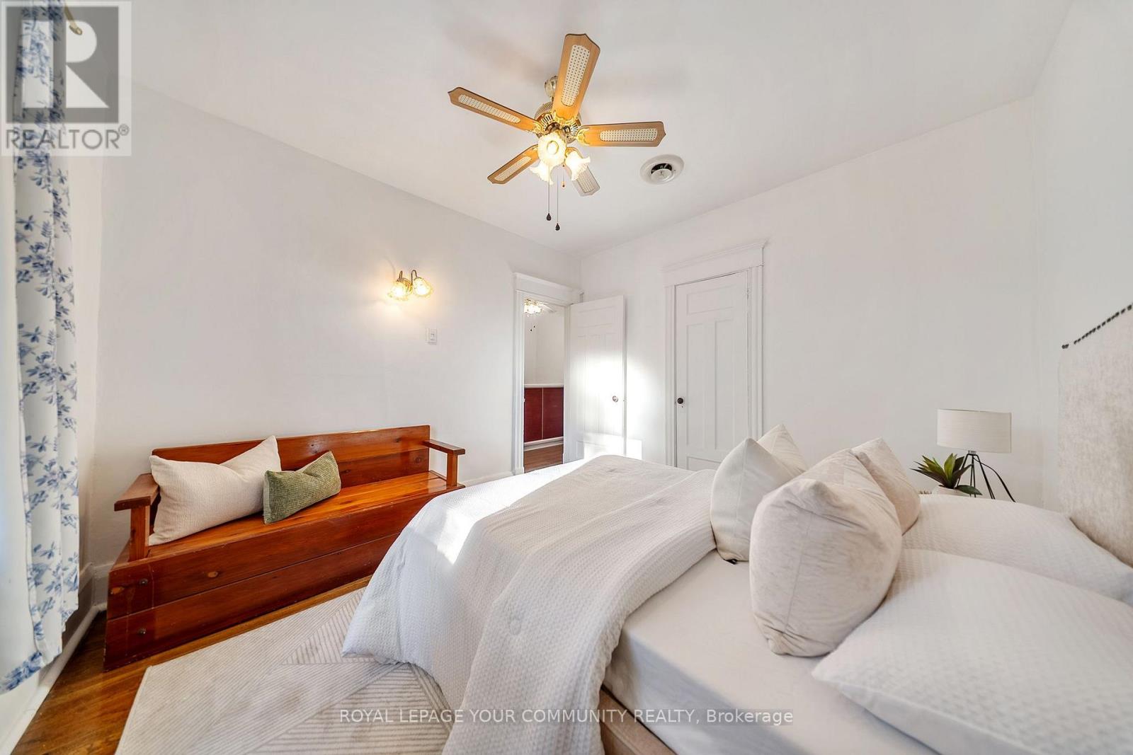 24 Patricia Drive, Toronto, Ontario  M4C 5K3 - Photo 23 - E12492006