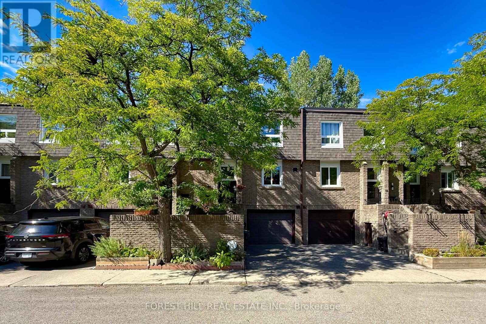 12 - 1 DAVISBROOK BOULEVARD, Toronto, Ontario