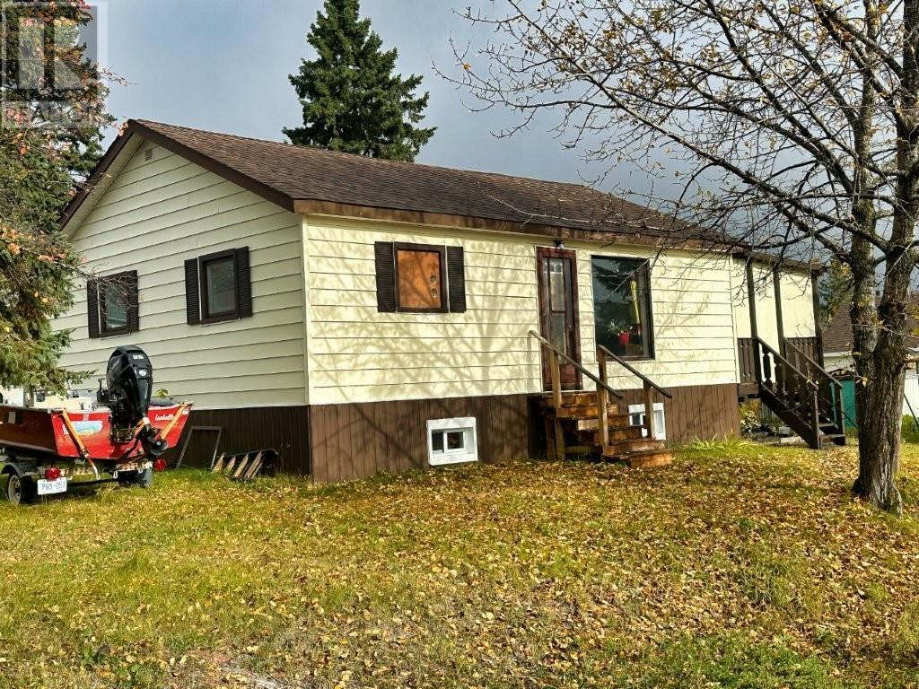 86 Front St, Nipigon, Ontario  P0T 2J0 - Photo 3 - TB253330