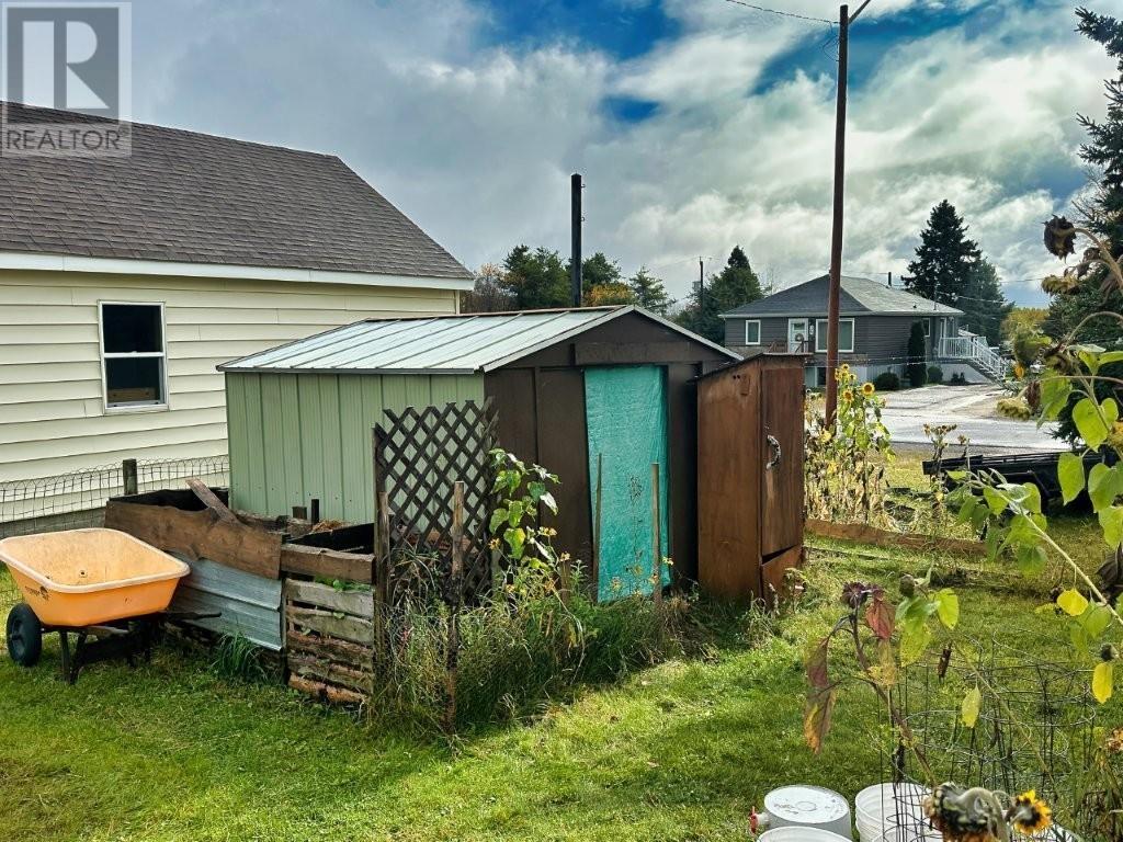 86 Front St, Nipigon, Ontario  P0T 2J0 - Photo 46 - TB253330