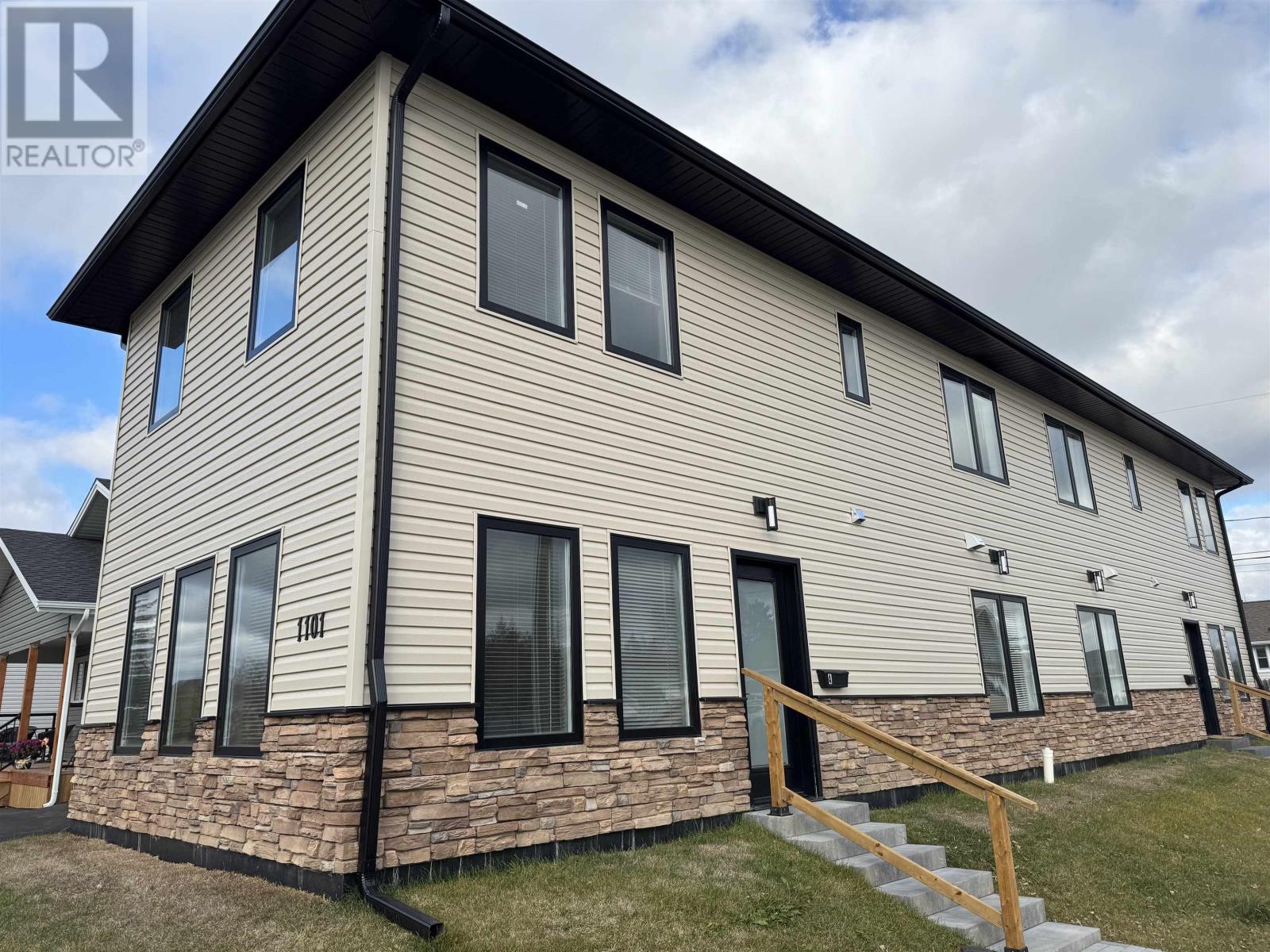 A 1101 Frederica ST W, thunder bay, Ontario