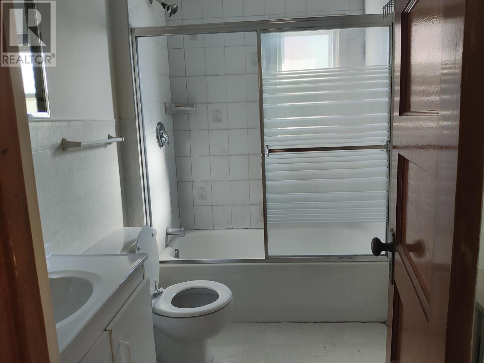 32 Carrie St, Thunder Bay, Ontario  P7A 4H8 - Photo 19 - TB253350