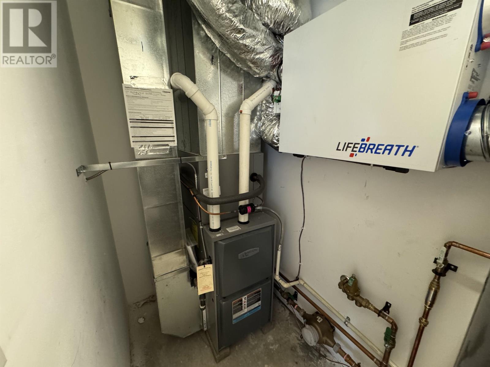 A 1101 Frederica St W, Thunder Bay, Ontario  P7E 3Y1 - Photo 24 - TB253360