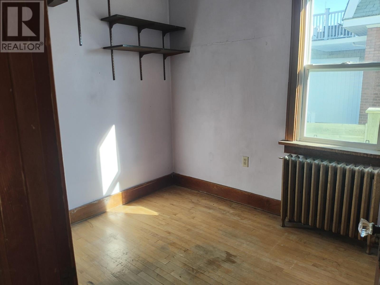 32 Carrie St, Thunder Bay, Ontario  P7A 4H8 - Photo 9 - TB253350