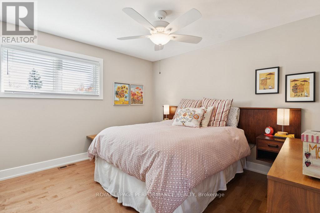 5 Melva Avenue, Ottawa, Ontario  K1T 3W9 - Photo 26 - X12492322