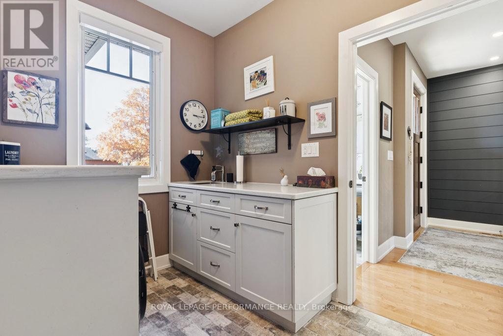 5 Melva Avenue, Ottawa, Ontario  K1T 3W9 - Photo 30 - X12492322
