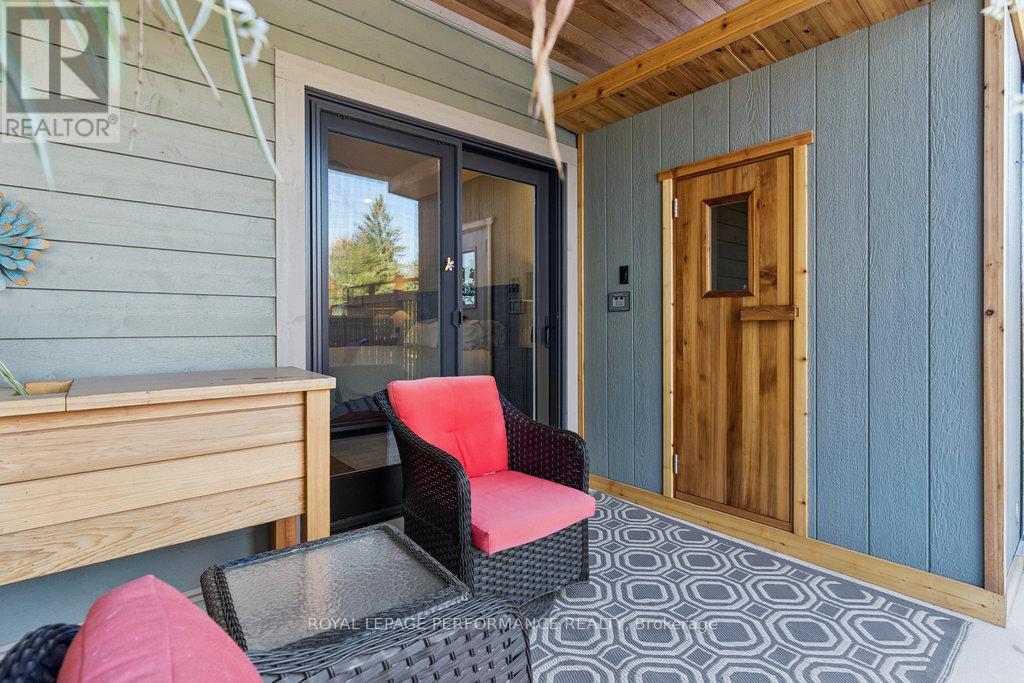 5 Melva Avenue, Ottawa, Ontario  K1T 3W9 - Photo 49 - X12492322