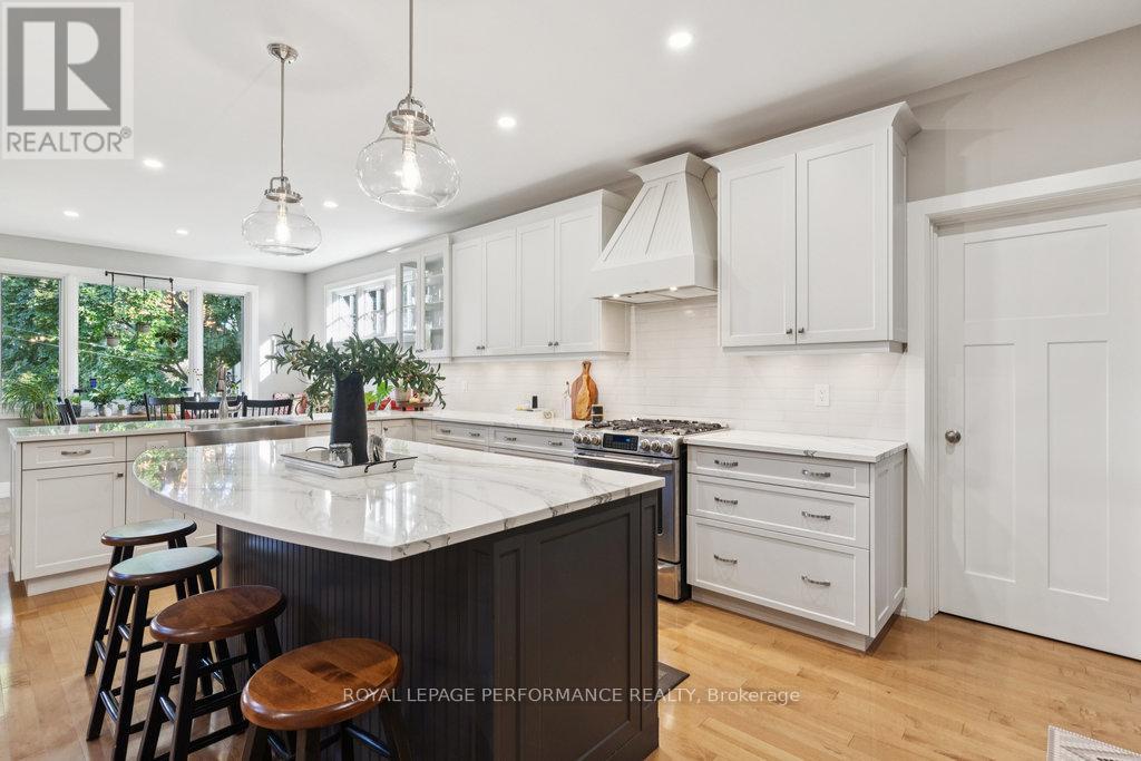 5 Melva Avenue, Ottawa, Ontario  K1T 3W9 - Photo 9 - X12492322