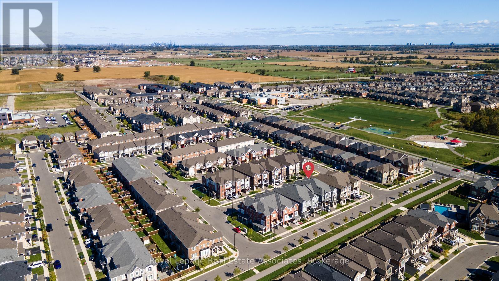 1266 Hop Place, Milton, Ontario  L9E 1S4 - Photo 33 - W12455512