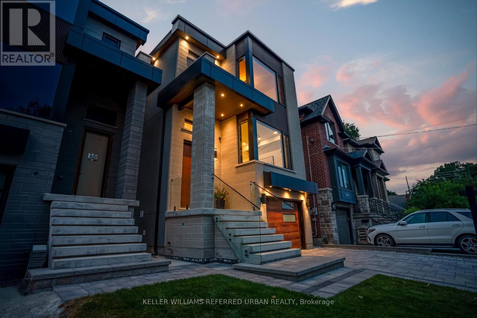 223a Beta Street, Toronto, Ontario  M8W 4H7 - Photo 2 - W12488028