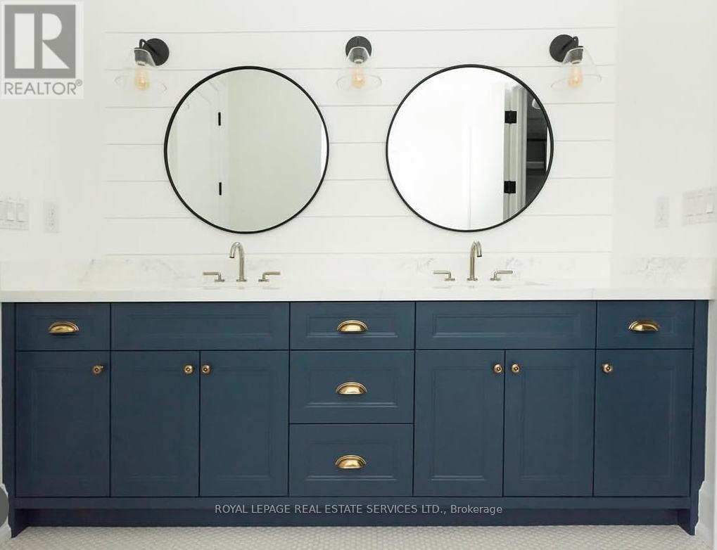 8 Graywood Drive, Toronto, Ontario  M9A 1P6 - Photo 30 - W12485635