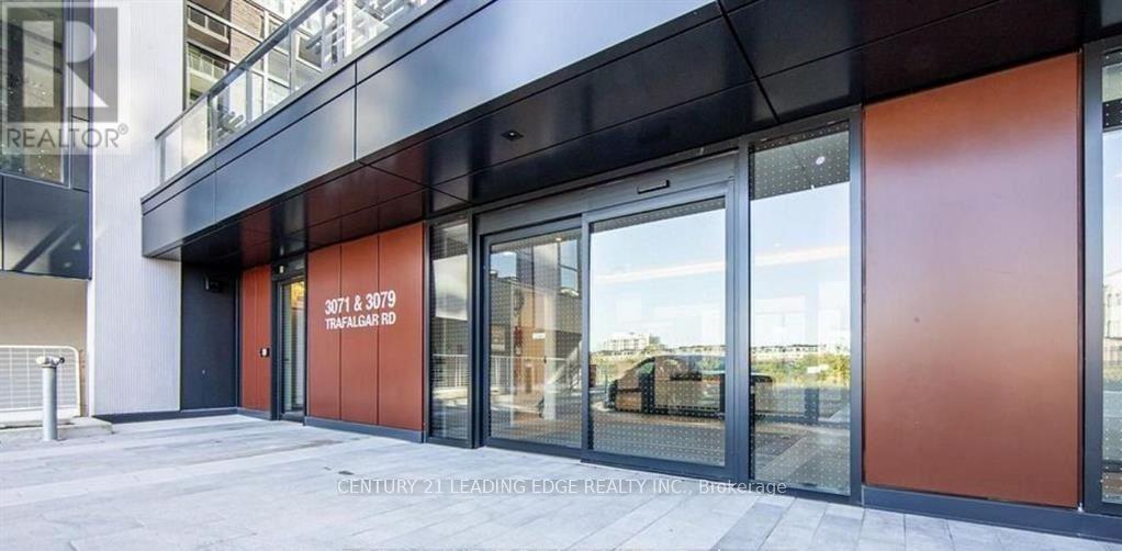 610 - 3071 Trafalgar Road, Oakville, Ontario  L6H 7E3 - Photo 2 - W12486662