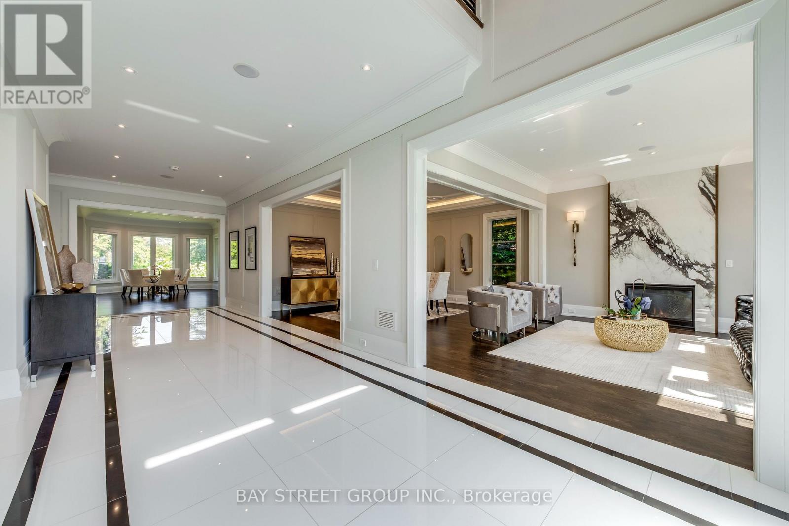 38 Kirk Drive, Markham, Ontario  L3T 3L1 - Photo 8 - N12492016