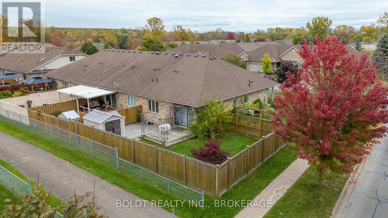 8 Willowlanding Court, Welland (N. Welland), Ontario  L3C 7L7 - Photo 35 - X12492214