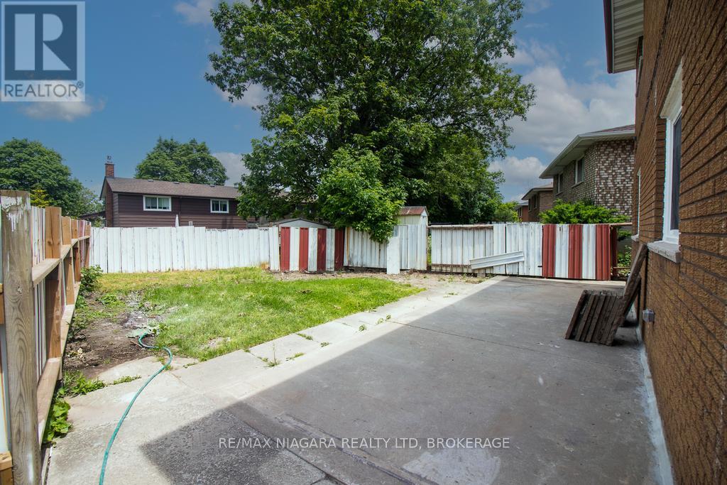 Main - 510 Queen Victoria Drive, Hamilton (Quinndale), Ontario  L8W 1G9 - Photo 18 - X12492276