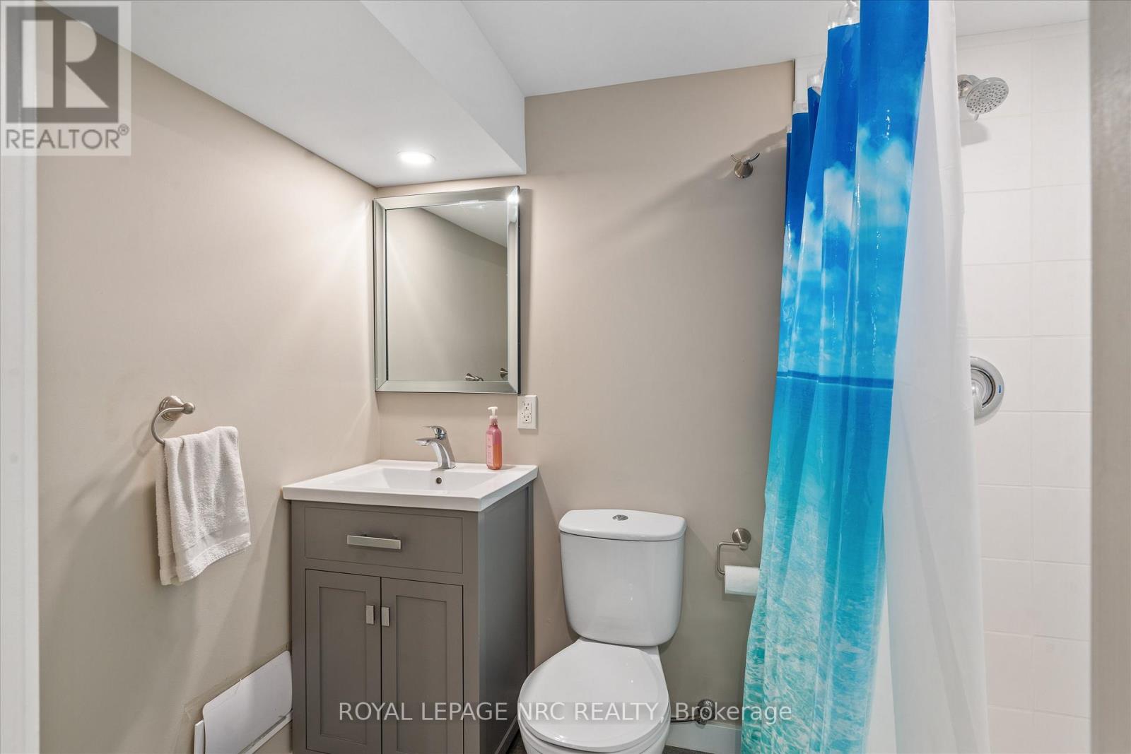 16 Briarfield Crescent, St. Catharines, Ontario  L2T 3T5 - Photo 32 - X12492290