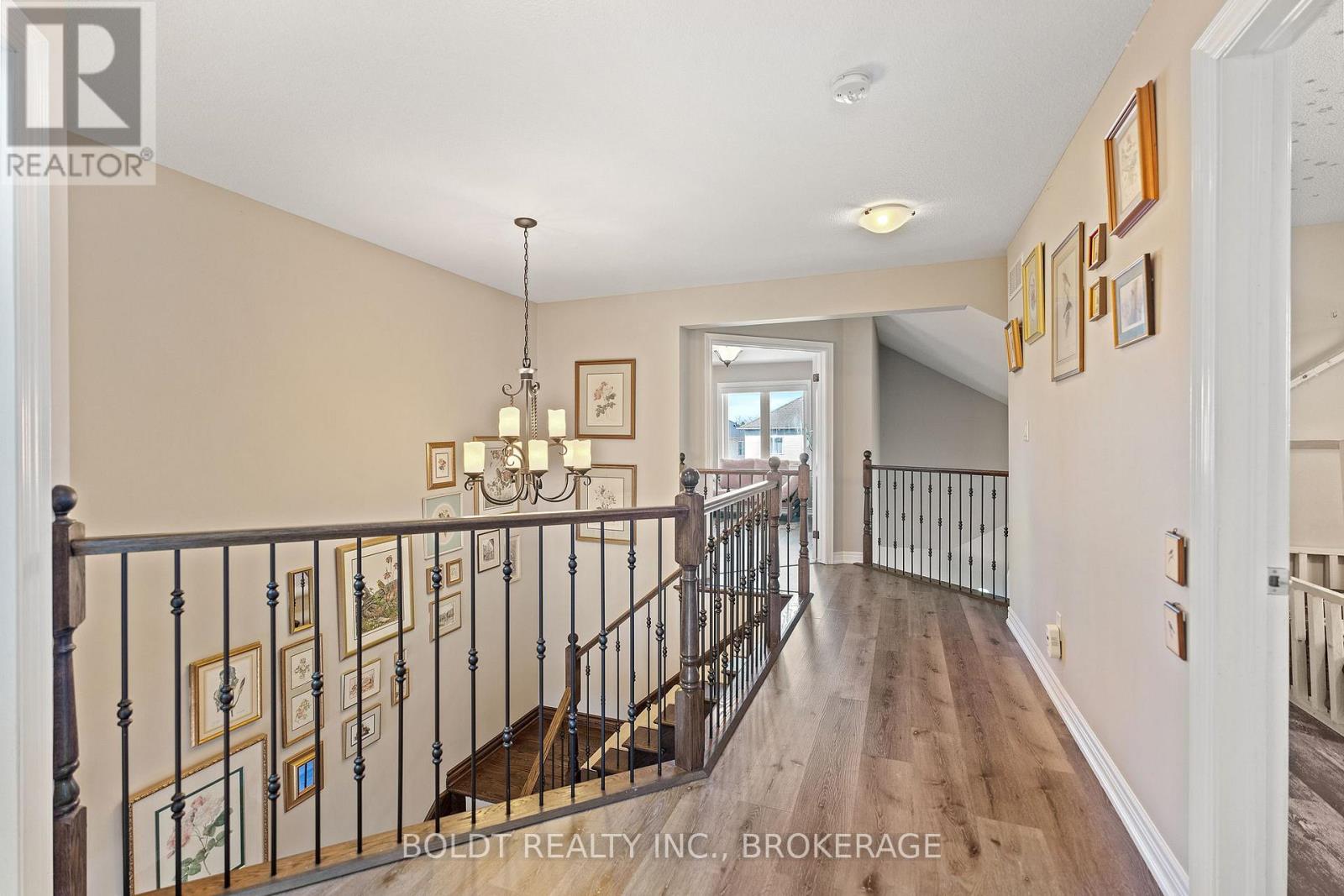 8114 Windsong Drive, Niagara Falls, Ontario  L2H 3M4 - Photo 25 - X12492304