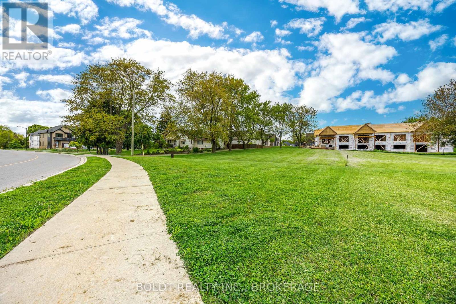 1828 Decew Road, Thorold, Ontario  L0S 1E6 - Photo 6 - X12492390