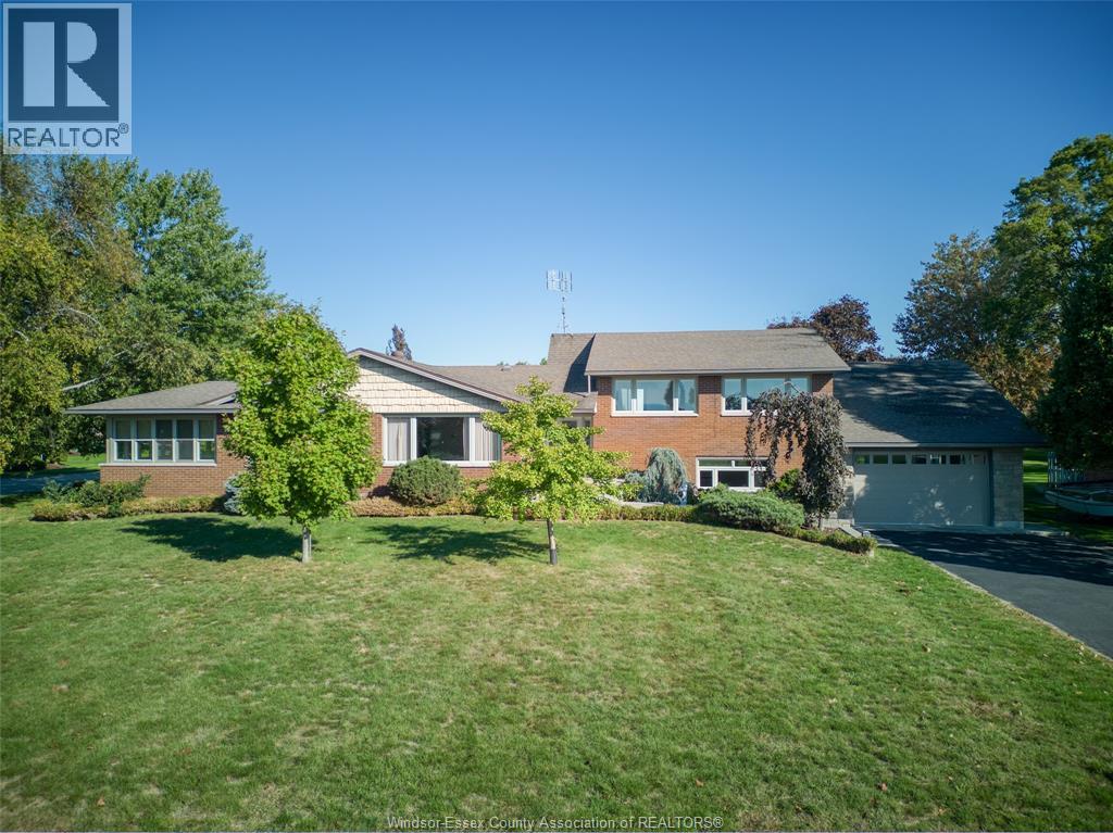 3 Beth, Leamington, Ontario  N8H 3Z8 - Photo 2 - 25027604