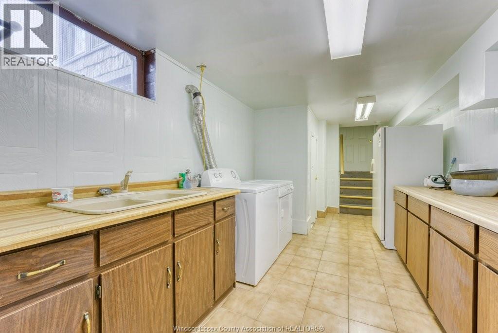 3 Beth, Leamington, Ontario  N8H 3Z8 - Photo 34 - 25027604