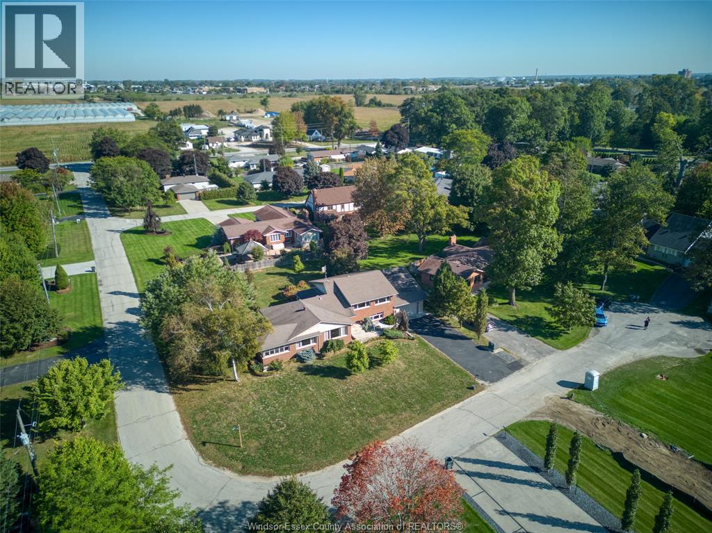 3 Beth, Leamington, Ontario  N8H 3Z8 - Photo 40 - 25027604