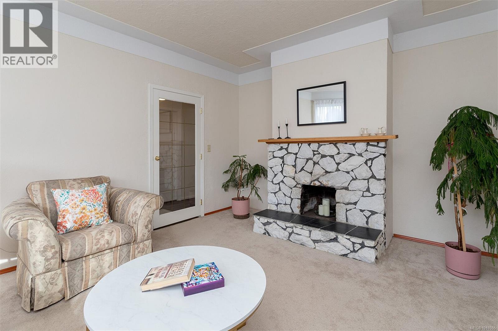 2321 Shakespeare St, Victoria, British Columbia  V8R 4G4 - Photo 6 - 1018555