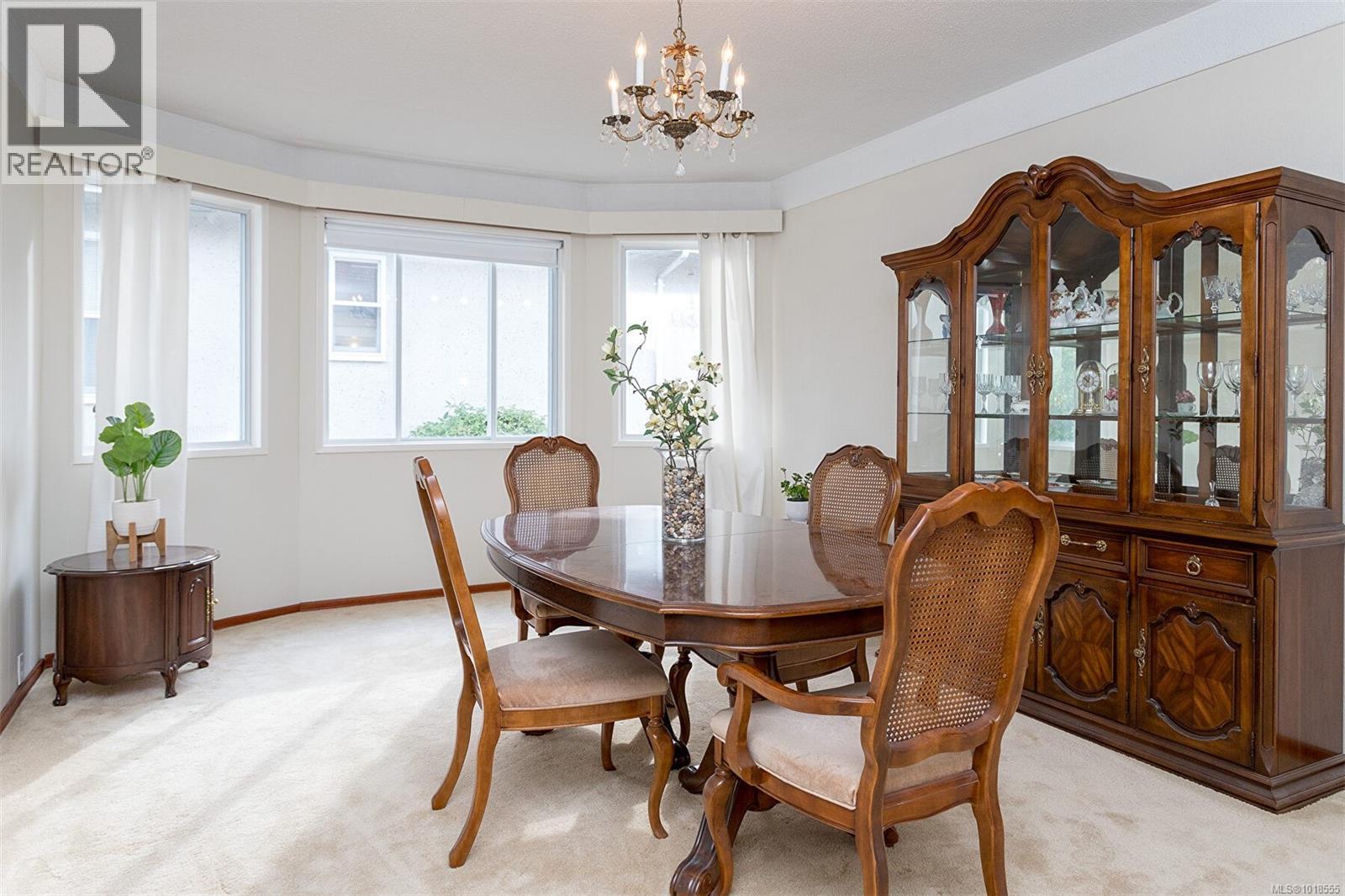 2321 Shakespeare St, Victoria, British Columbia  V8R 4G4 - Photo 8 - 1018555