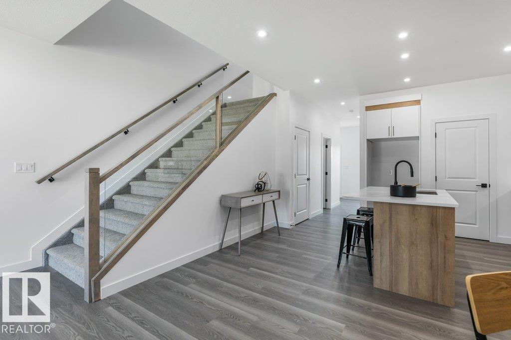 9805 106 Av, Morinville, Alberta  T8R 2P2 - Photo 13 - E4461559