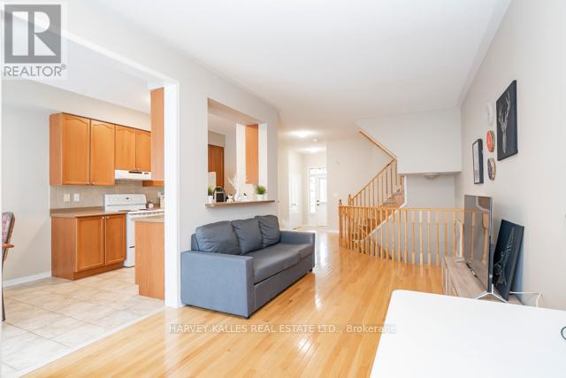 3886 Skyview Street, Mississauga, Ontario  L5M 8A4 - Photo 10 - W12491510