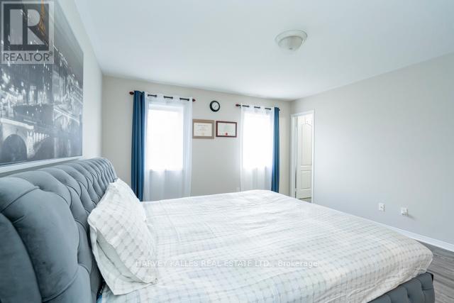 3886 Skyview Street, Mississauga, Ontario  L5M 8A4 - Photo 22 - W12491510