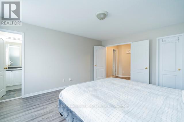 3886 Skyview Street, Mississauga, Ontario  L5M 8A4 - Photo 23 - W12491510