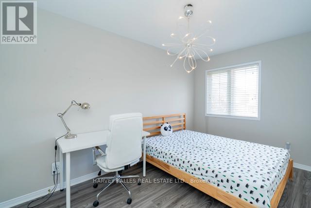 3886 Skyview Street, Mississauga, Ontario  L5M 8A4 - Photo 27 - W12491510