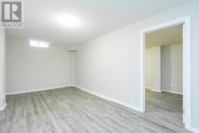 3886 Skyview Street, Mississauga, Ontario  L5M 8A4 - Photo 33 - W12491510