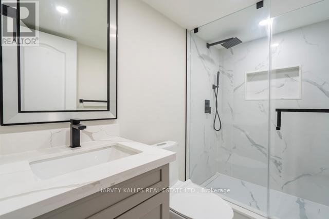 3886 Skyview Street, Mississauga, Ontario  L5M 8A4 - Photo 37 - W12491510