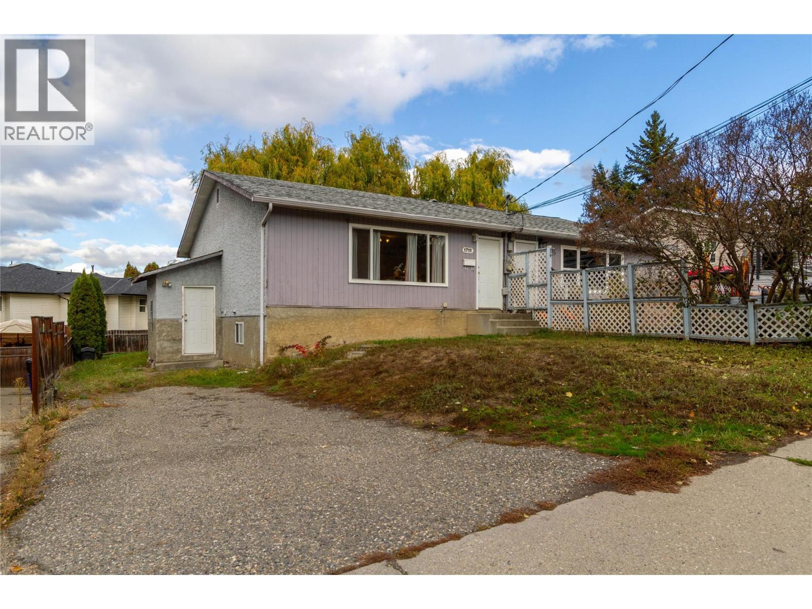 1711 41 Avenue, Vernon, British Columbia  V1T 7M8 - Photo 2 - 10367115