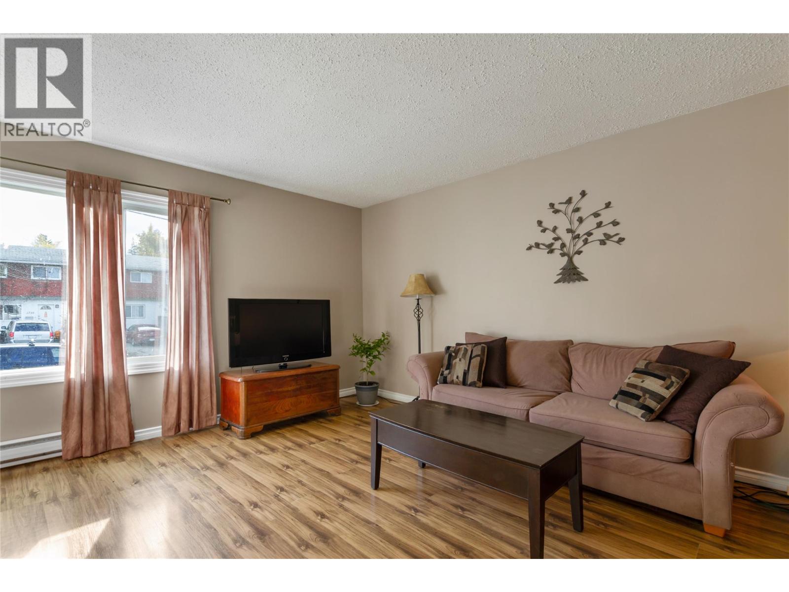 1711 41 Avenue, Vernon, British Columbia  V1T 7M8 - Photo 11 - 10367115