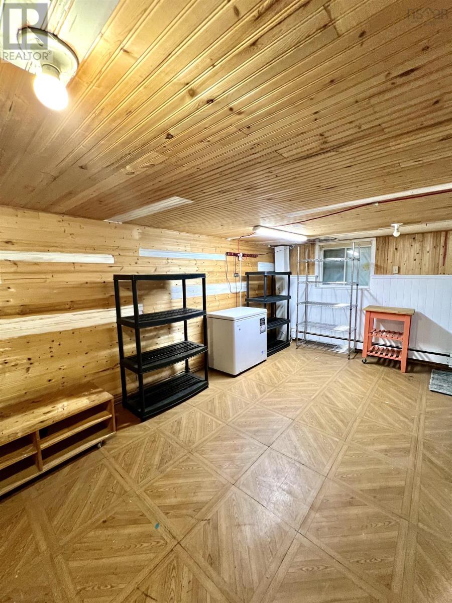 8848 St Margarets Bay Road, Queensland, Nova Scotia  B0J 1T0 - Photo 18 - 202526919