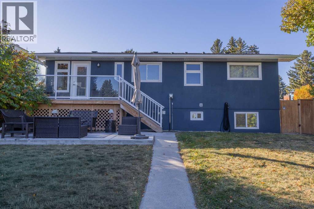 827 Canaveral Crescent Sw, Calgary, Alberta  T2W 1N3 - Photo 39 - A2264816