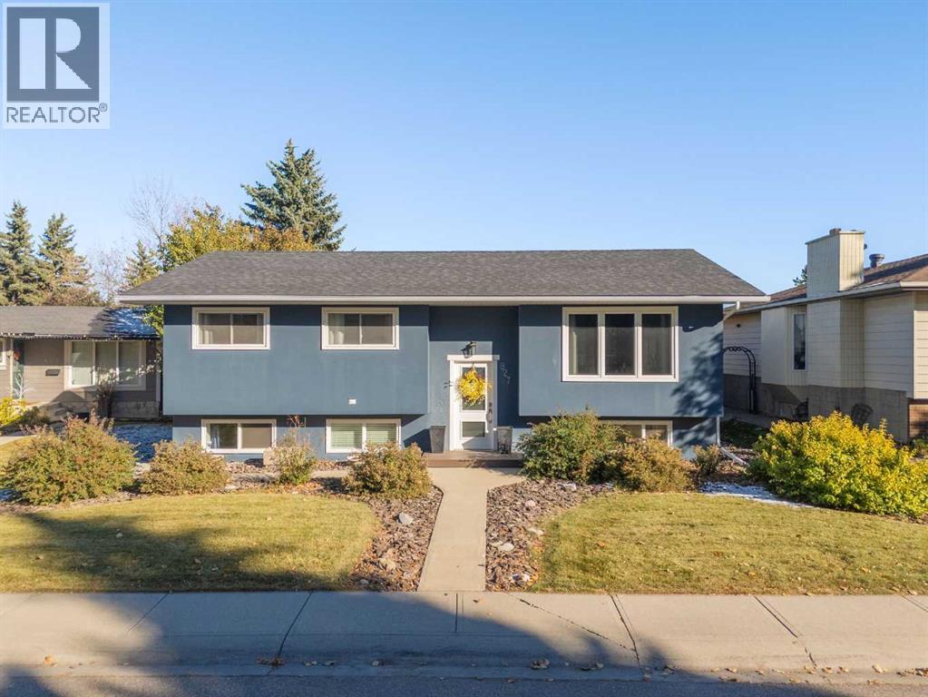 827 Canaveral Crescent Sw, Calgary, Alberta  T2W 1N3 - Photo 46 - A2264816